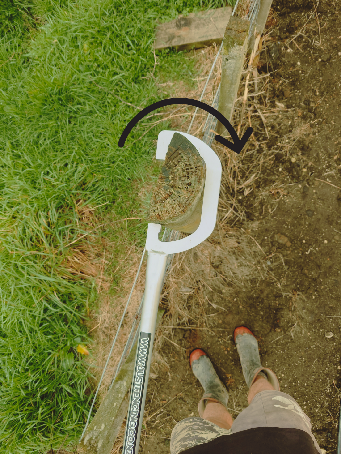 Half round hook