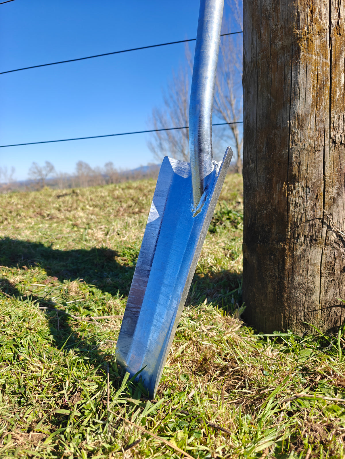 Trenching spade