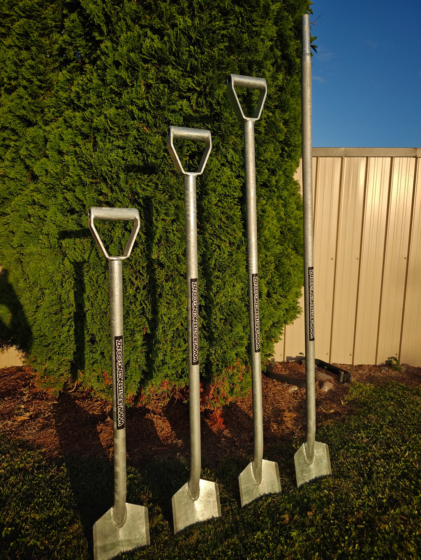 1440mm Fencing Spade